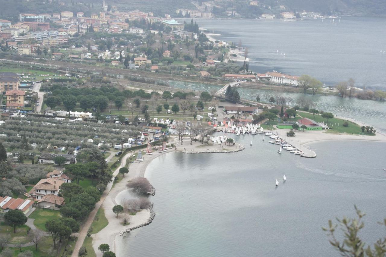 Hotel Villa Verde Torbole Sul Garda Екстер'єр фото