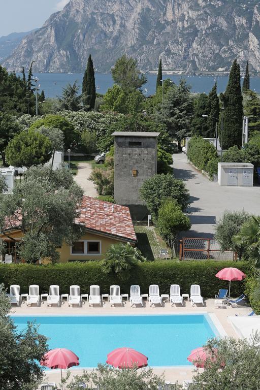 Hotel Villa Verde Torbole Sul Garda Екстер'єр фото