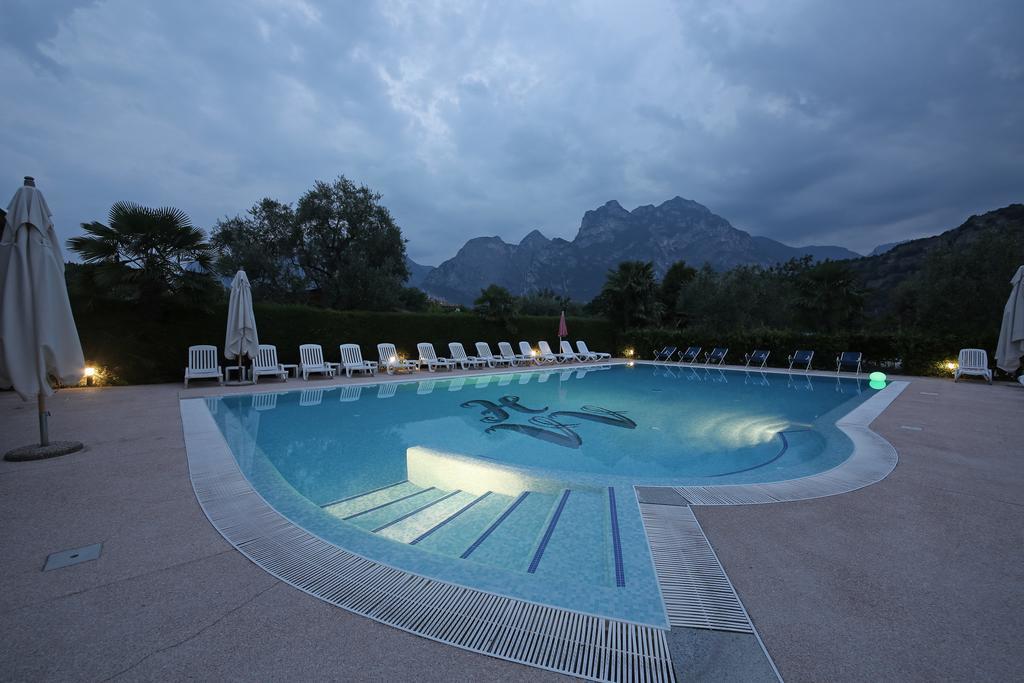 Hotel Villa Verde Torbole Sul Garda Екстер'єр фото
