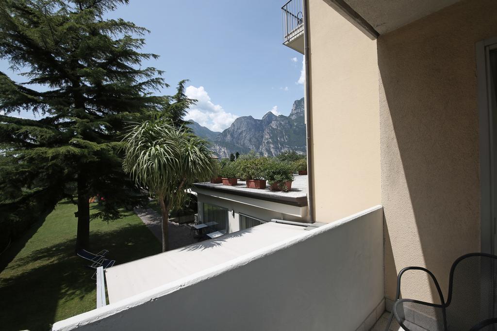Hotel Villa Verde Torbole Sul Garda Екстер'єр фото