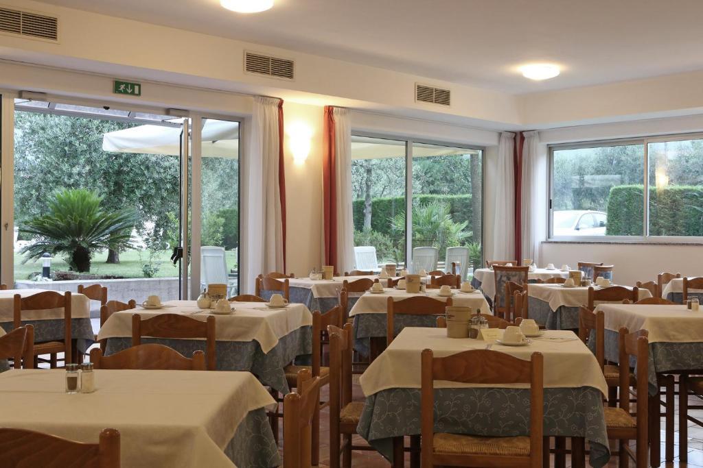 Hotel Villa Verde Torbole Sul Garda Екстер'єр фото