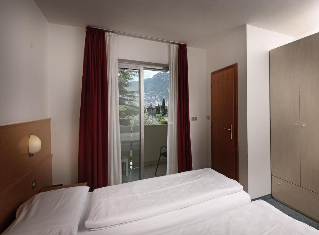 Hotel Villa Verde Torbole Sul Garda Екстер'єр фото