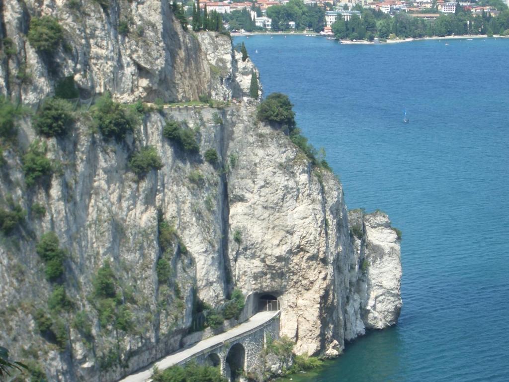 Hotel Villa Verde Torbole Sul Garda Екстер'єр фото